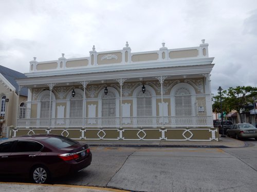 plaza de guayama clipart