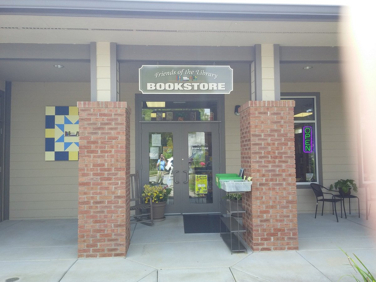 The Friends' Library Store