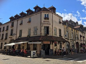 LE CENTRAL, Paris - 139 boulevard de Sebastopol, Bonne-Nouvelle -  Restaurant Reviews & Phone Number - Tripadvisor