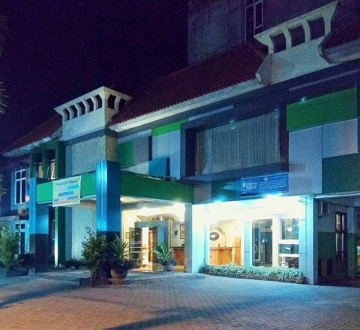 HOTEL SLAMET Reviews (Mojokerto, Indonesia)