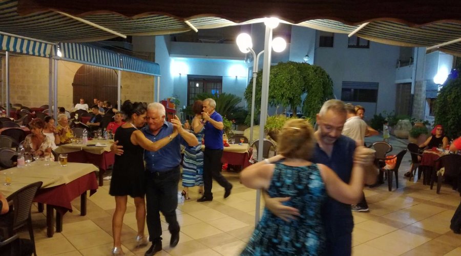 Serata di tango
