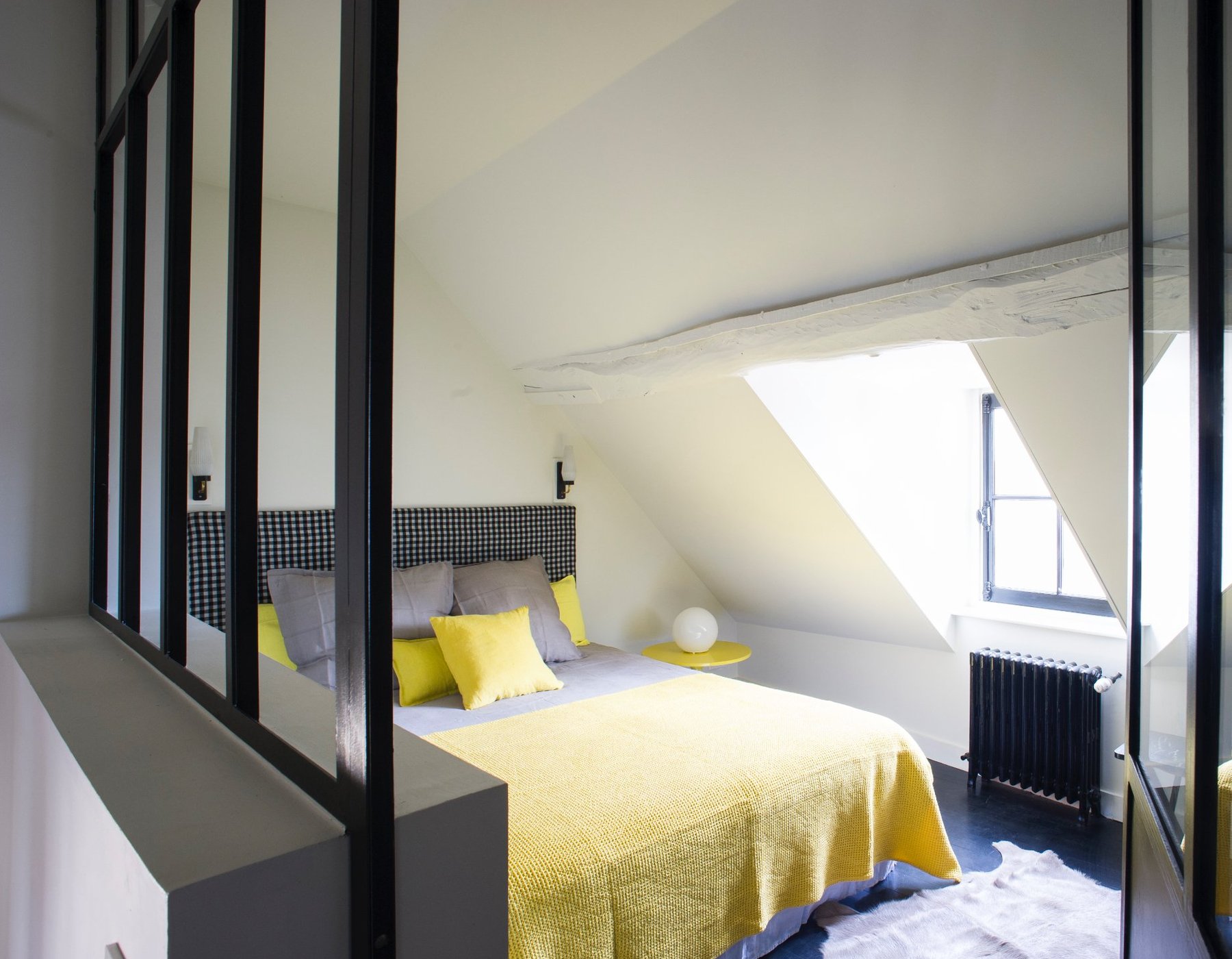 chez laurence du tilly by null