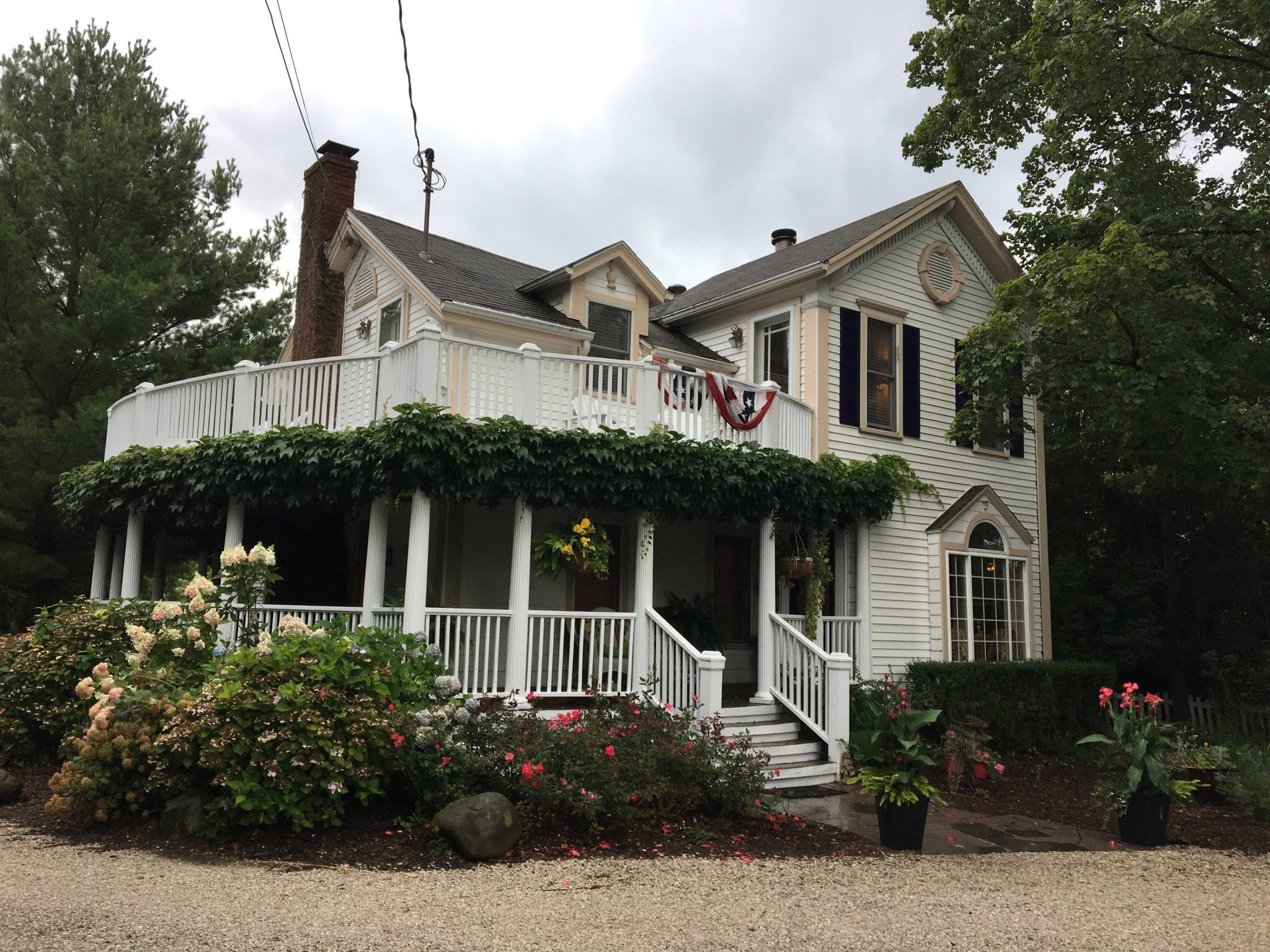 MARTHA'S VINEYARD BED & BREAKFAST - Updated 2022 Prices & B&B Reviews ...