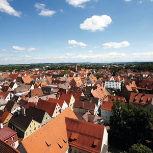 Hotel Falken in Memmingen, image may contain: Roof, Housing, Cityscape, Outdoors