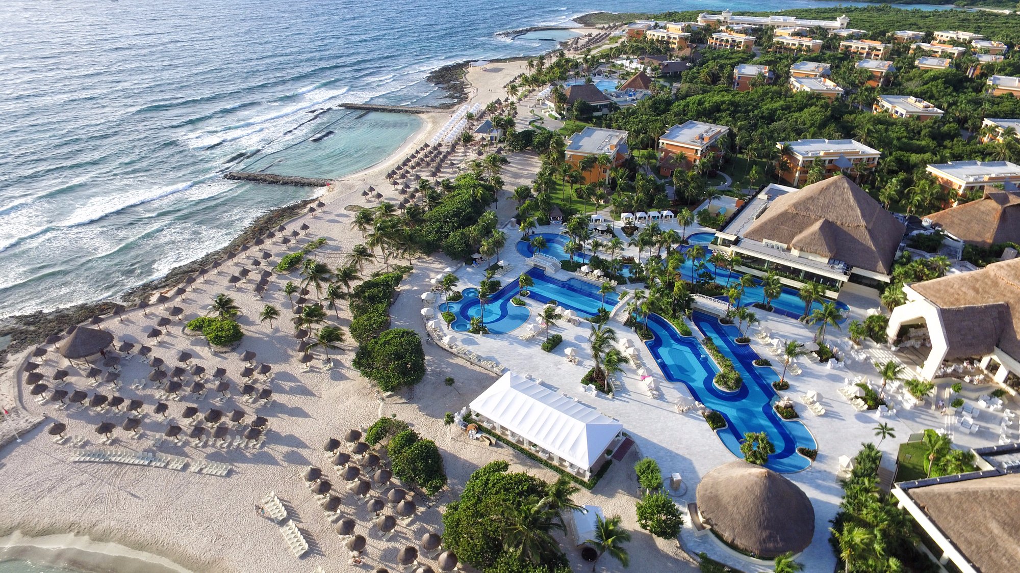 Hotel photo 2 of Bahia Principe Luxury Akumal.