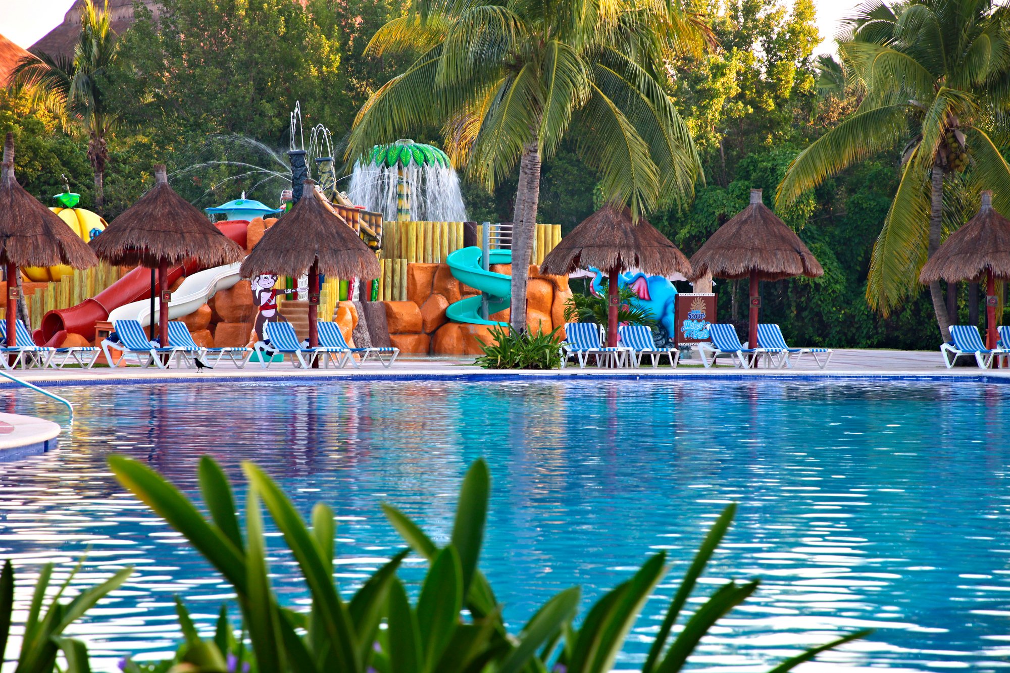 Hotel photo 2 of Bahia Principe Grand Coba.
