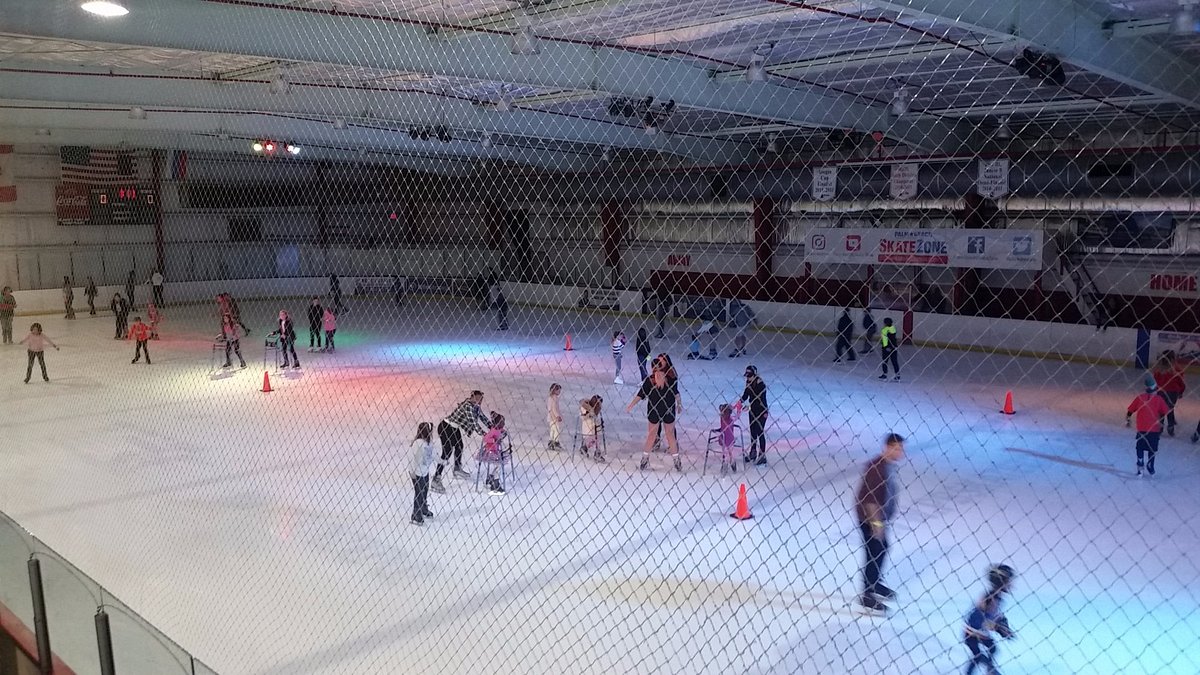 Oaks Center Ice - Ice Rink in Oaks, PA - Travel Sports