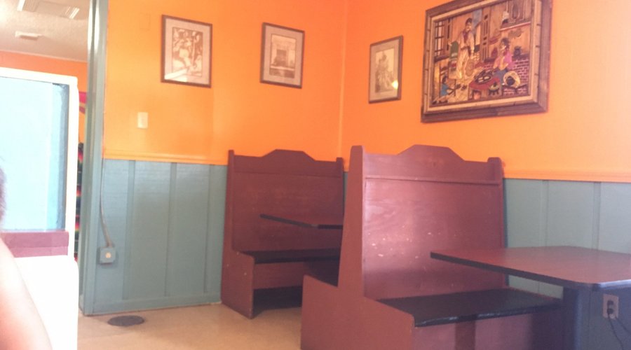 Mi Tenampa Mexican Restaurent