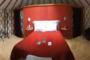 Zimmer und Suite