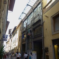 la galleria da fuori