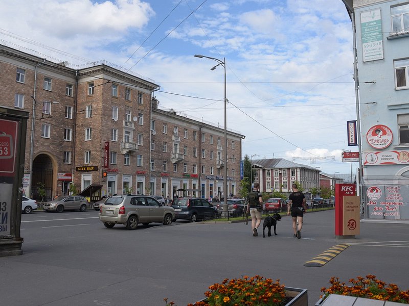 KFC Петрозаводск. Университетская улица Петрозаводск. Петрозаводск Университетская 13.