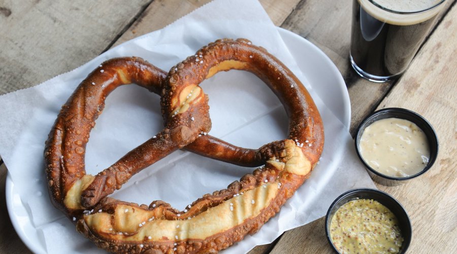 Jumbo Bavarian Pretzel Sprinkled with Salt served with Dubbel Cheese Sauce & our Oatmeal Stout!