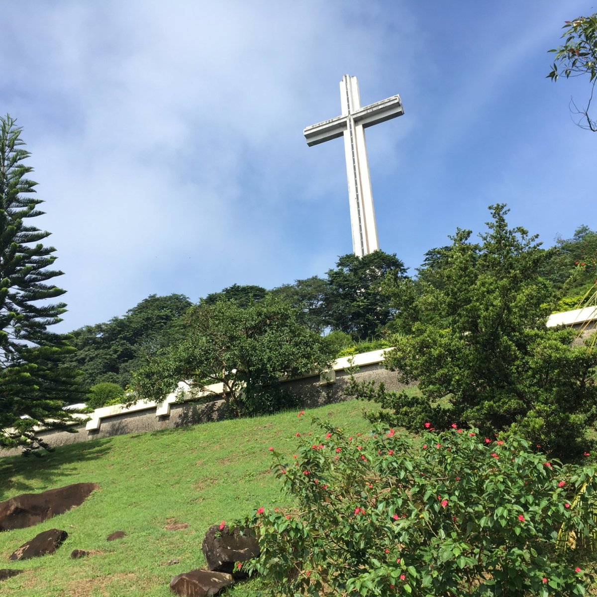 mount-samat-national-shrine-dambana-ng-kagitingan-pilar-all-you