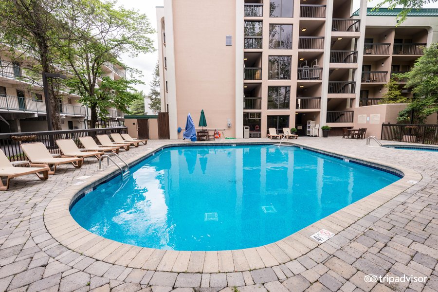 HAMPTON INN GATLINBURG 84 (̶1̶1̶1̶) Updated 2021 Prices & Hotel