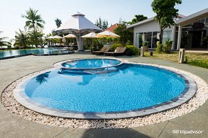 Mercury Phu Quoc Resort & Villas in Phu Quoc Island, image may contain: Hotel, Resort, Villa, Pool