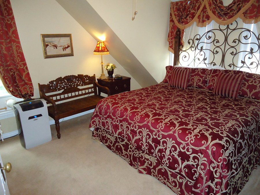 Absolute Elegance Bed and Breakfast - UPDATED Prices, Reviews & Photos