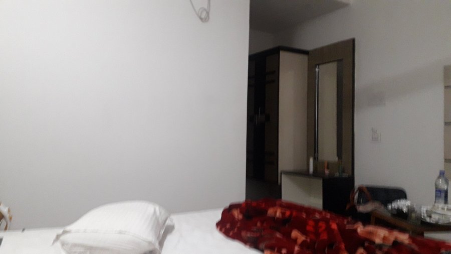 Nice clean n spacious room