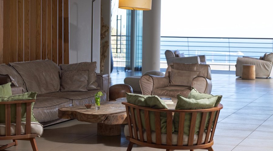 RECEPTION AREA