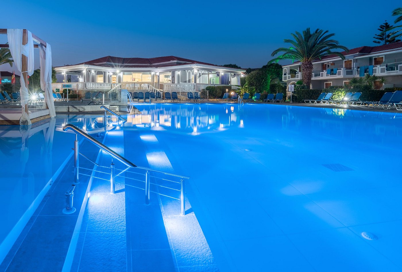 Hotel golden sun. Zante Sun Club. Golden Sun Hotel. Sun Hotel.