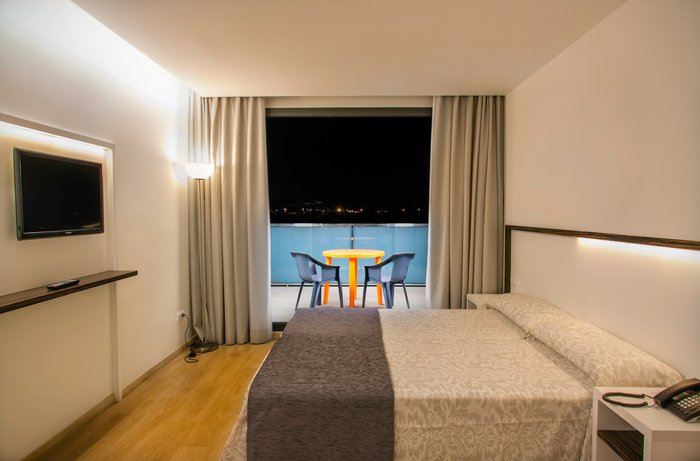 호텔 플라야 올리바 (ApartHotel Playa Oliva) - 호텔 리뷰 & 가격 비교