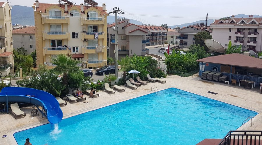 Pool Area (Kept Spotless!)