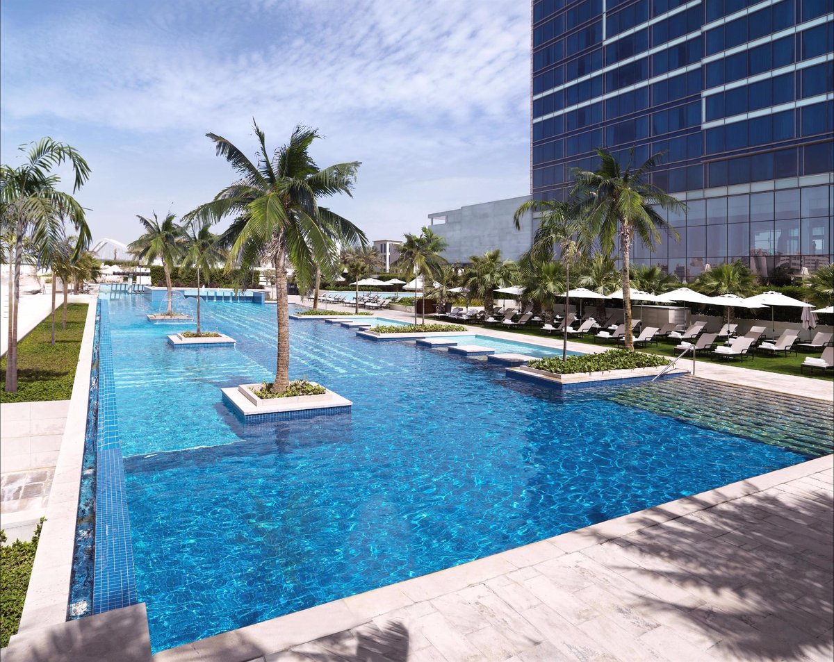 Fairmont Bab Al Bahr Pool Pictures & Reviews - Tripadvisor