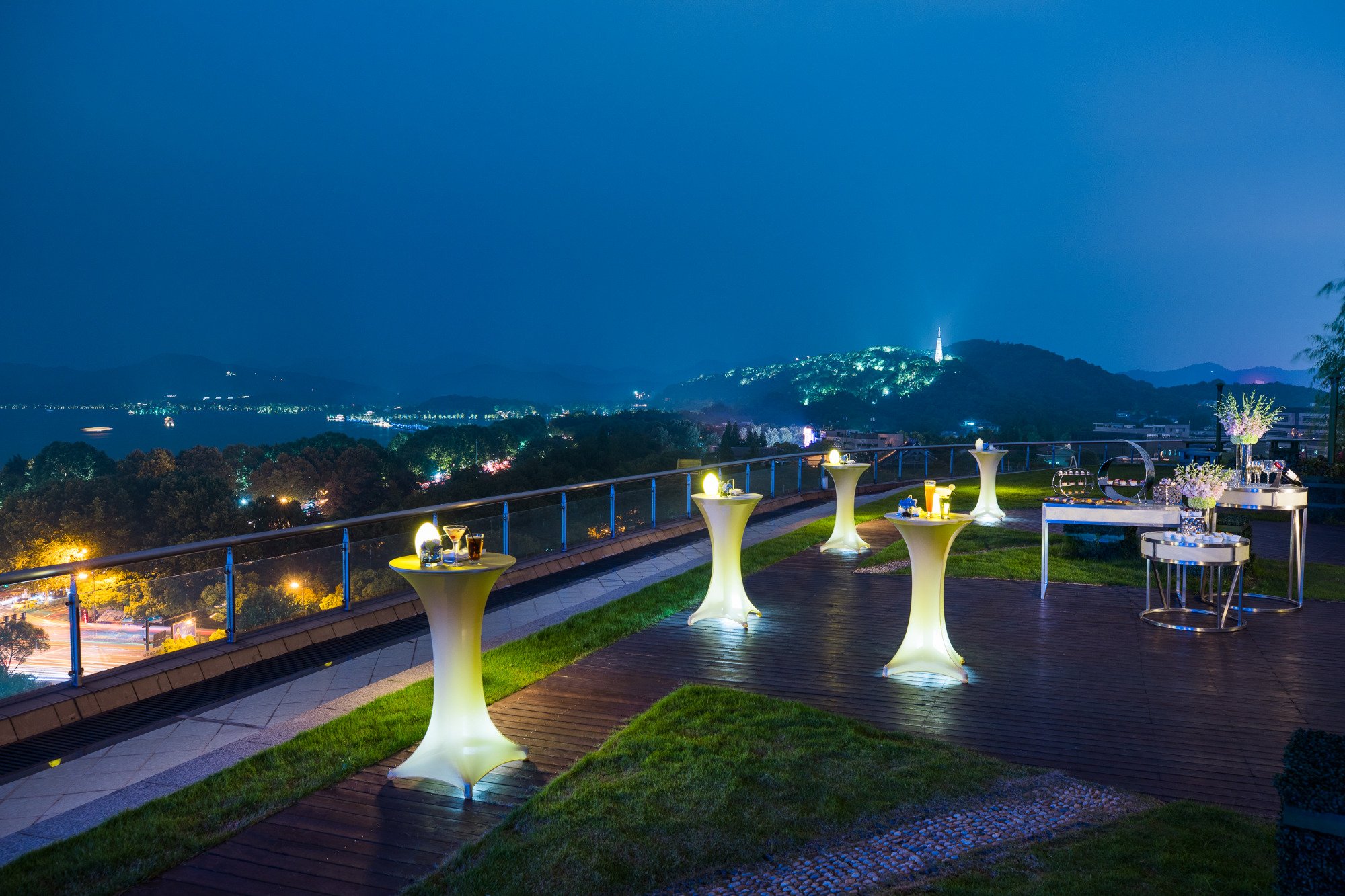 Hotel photo 44 of Wyndham Grand Plaza Royale Hangzhou.
