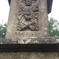 Front face of the memorial