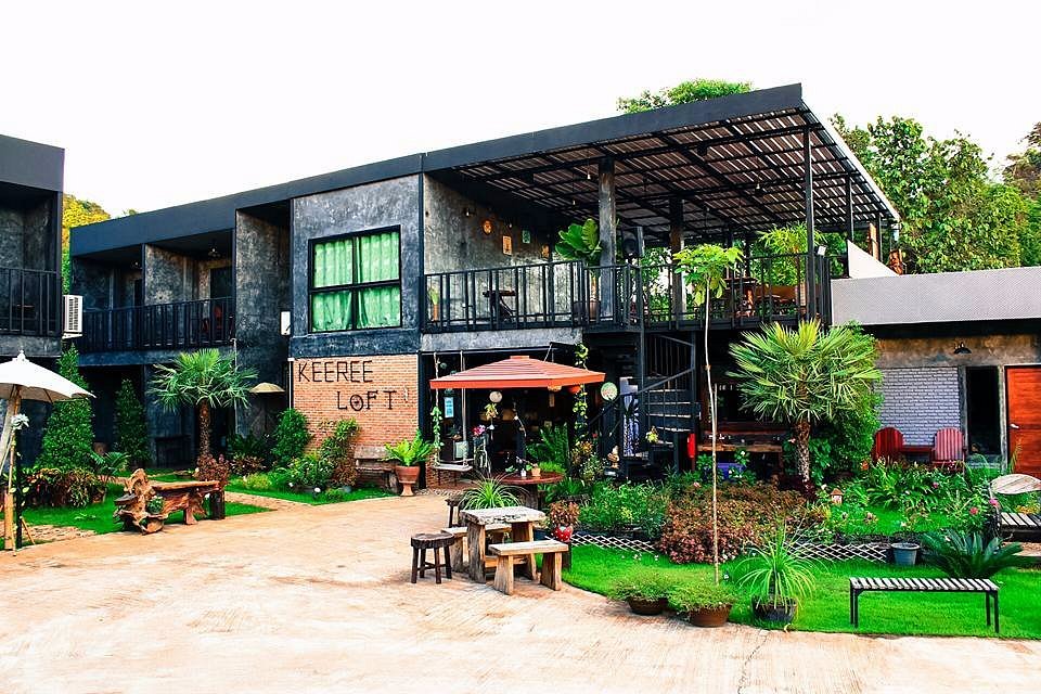Keeree Loft Resort โรงแรมใน สังขละบุรี