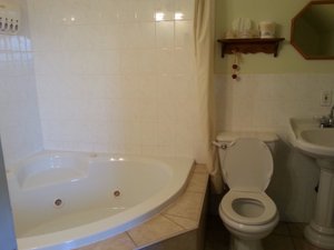 Room & Suite