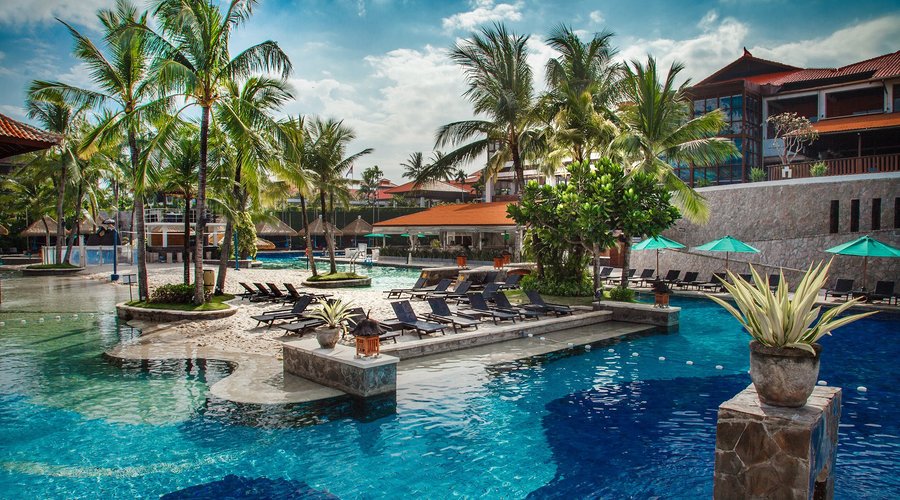Sand Island swimming pool