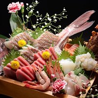 お刺身盛り合わせ