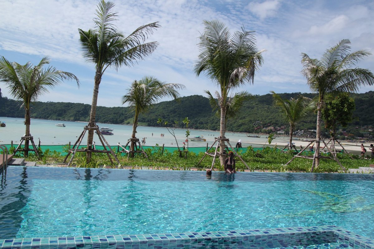 Phi Phi Harbour View Hotel Pool: Pictures & Reviews - Tripadvisor