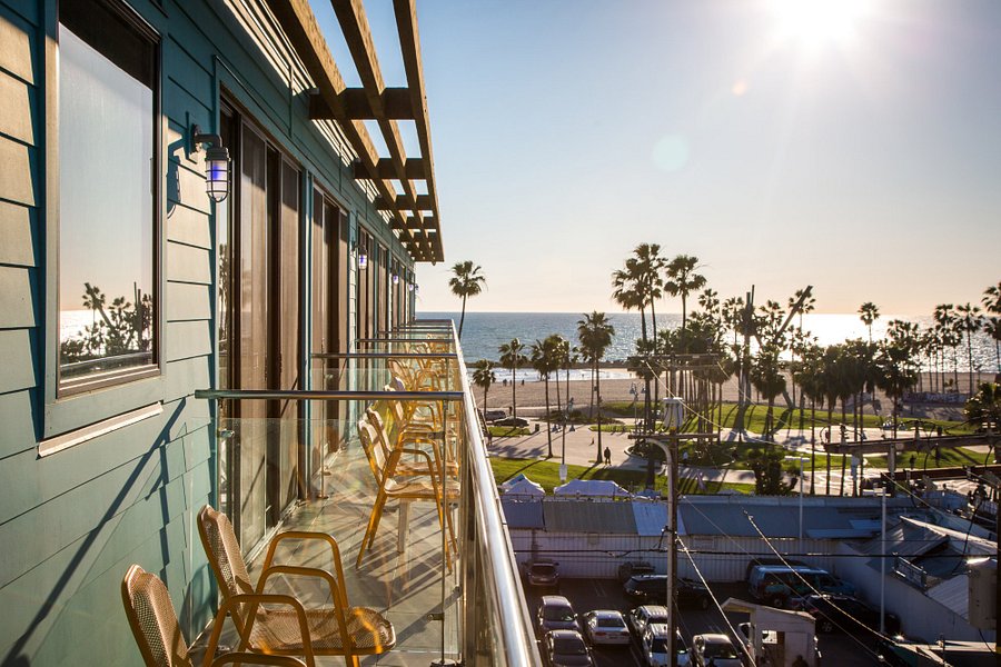HOTEL ERWIN - Updated 2022 Prices & Reviews (Los Angeles, CA) - Tripadvisor