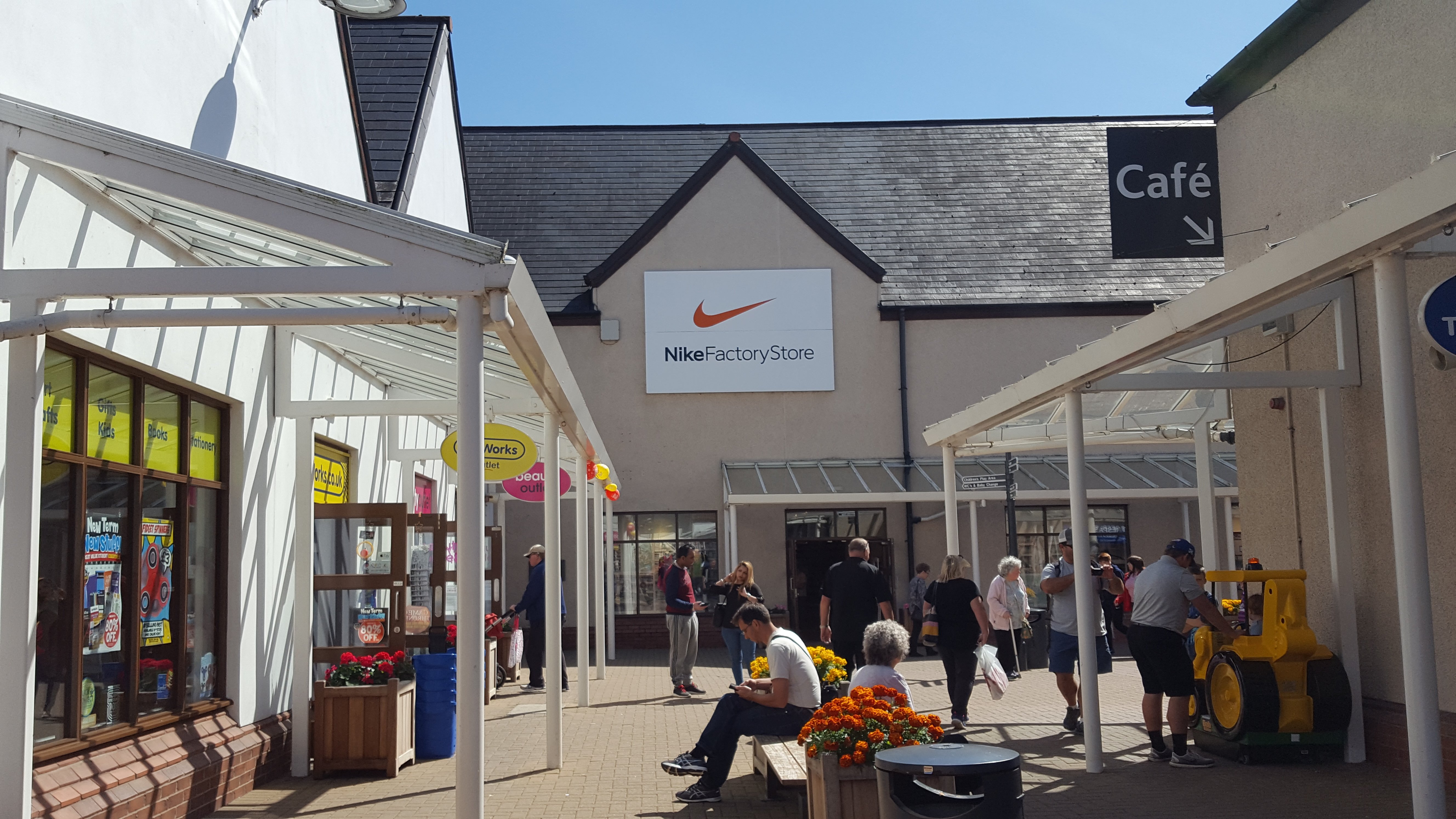 gretna green outlet nike