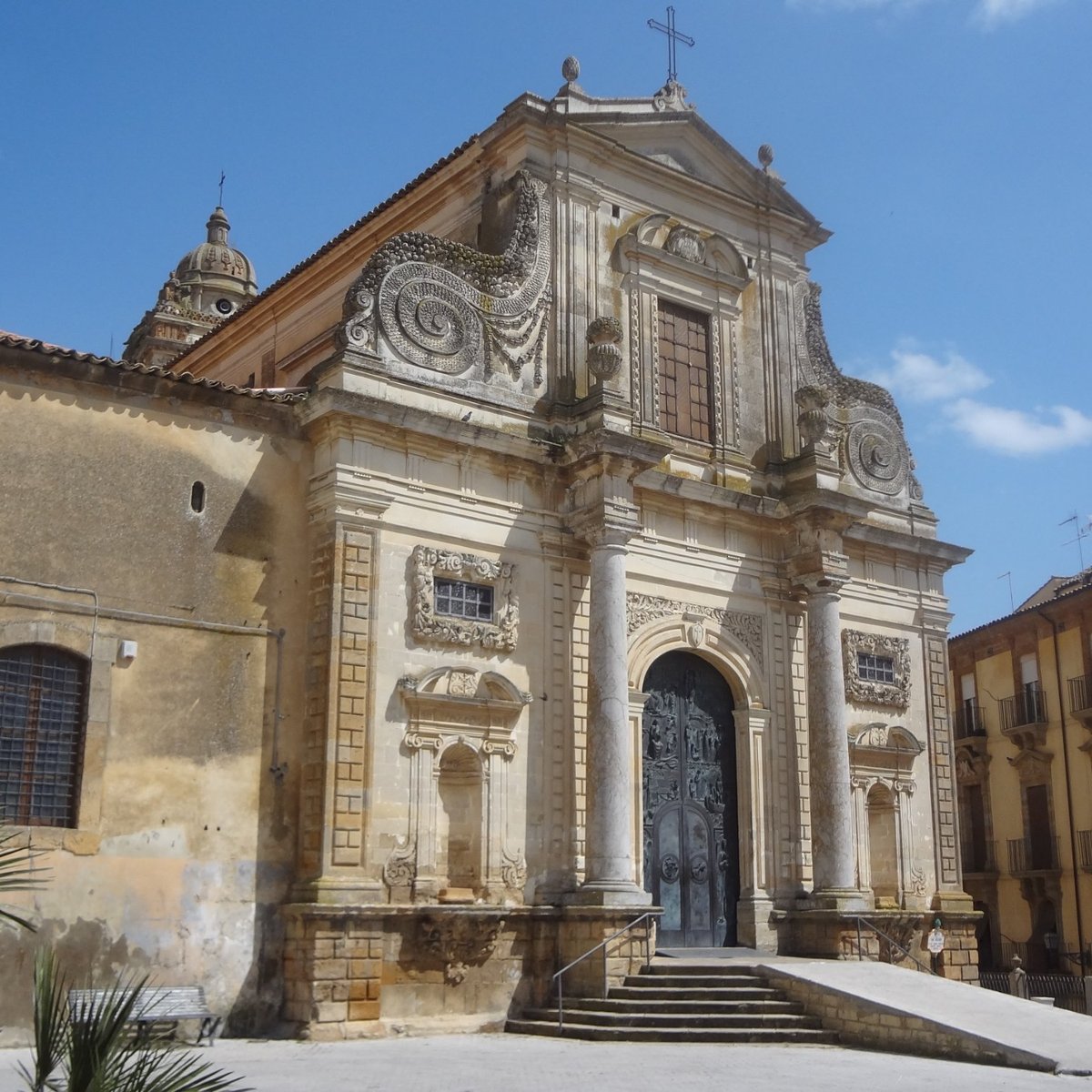 Basilica di San Giacomo, Кальтаждироне: лучшие советы перед посещением -  Tripadvisor