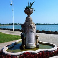 The memorial fountain