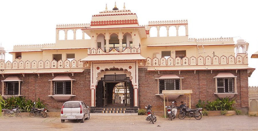 Front view of Resort
