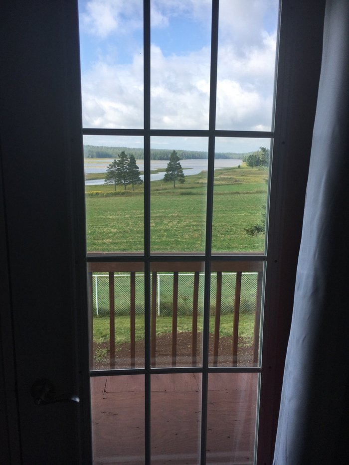 VILLA DU CAPITAINE Guest house Reviews (Hope Town, Quebec)