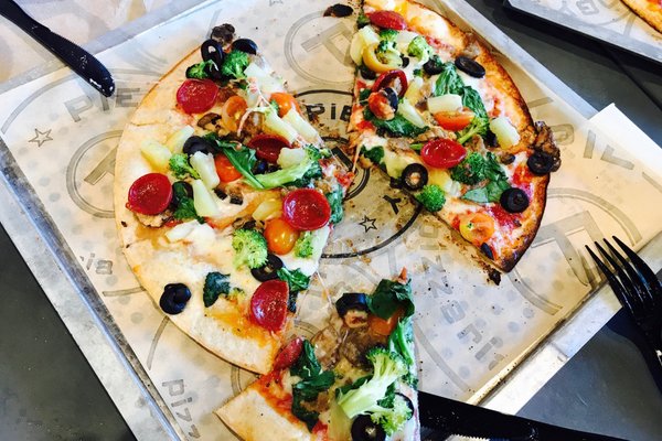 The 10 Best Pizza Places In Honolulu (updated 2024) - Tripadvisor