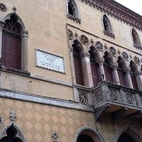 Palazzo Romanin Jacur