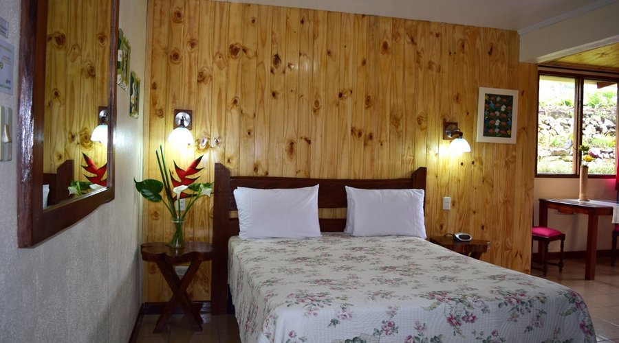 Standard Superior room at Guayabo Lodge