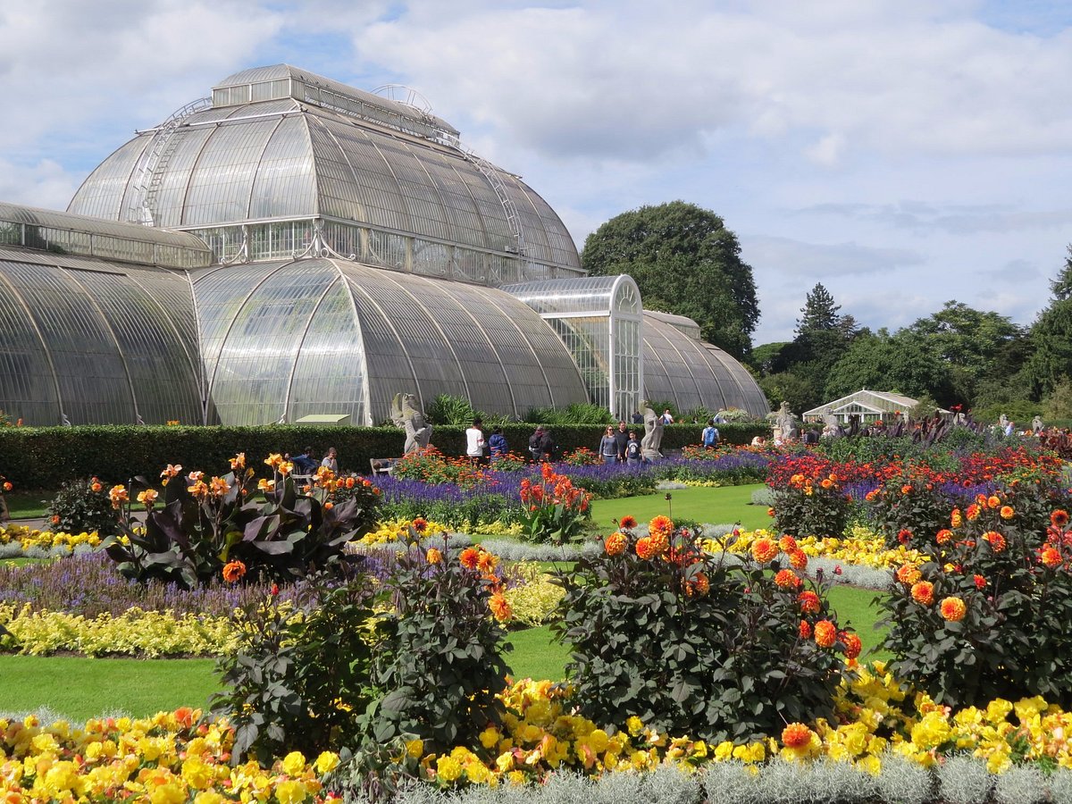 By Season - Royal Botanical Gardens