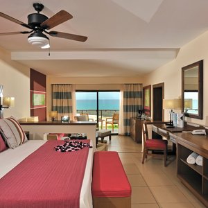 Melia Buenavista All Inclusive The Level &amp; Spa, hotel in Cuba