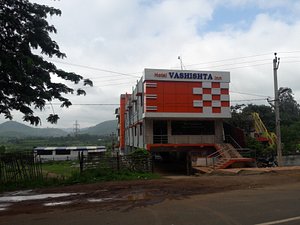 Hotel Vashishta in Araku Valley