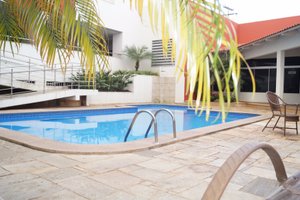 Piscina e praia