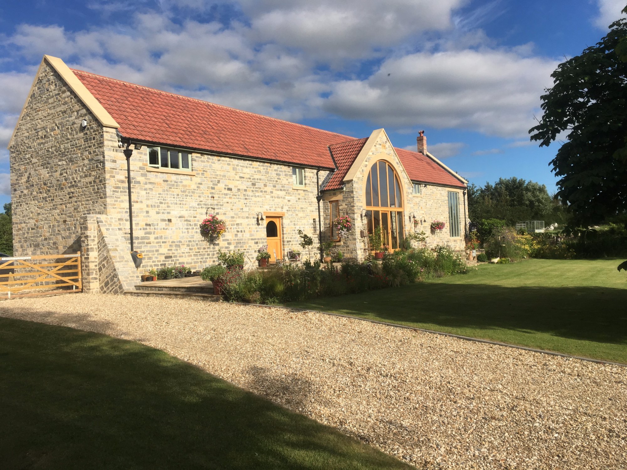 GRANARY BARN B&B - Updated 2024 Farmhouse Reviews (Muchelney, England)