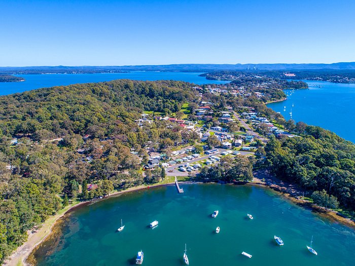Aerial view of Wangi Point Lakeside Holiday Park