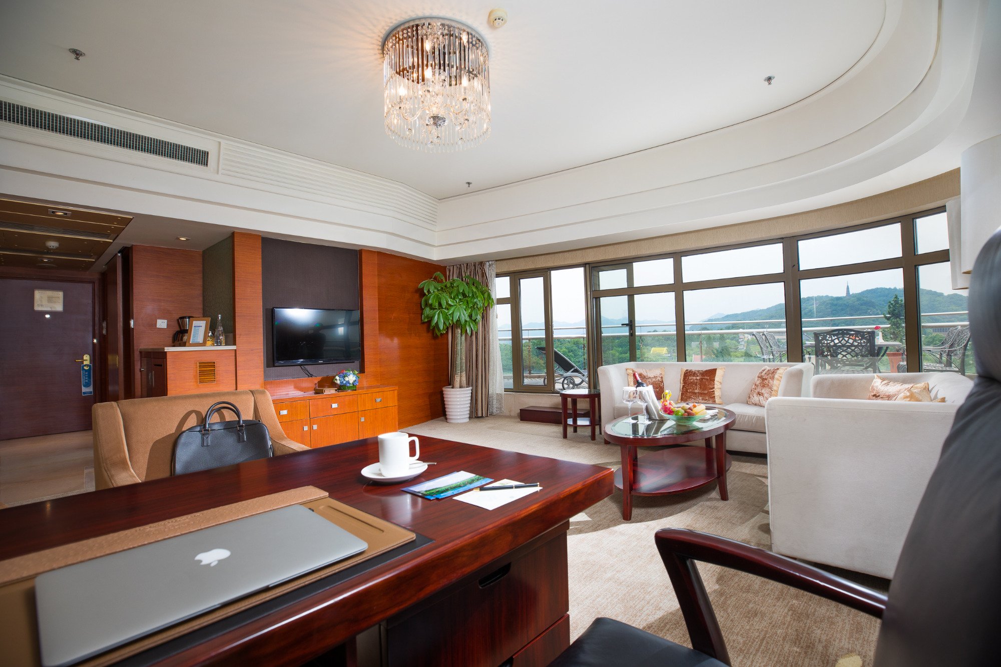 Hotel photo 28 of Wyndham Grand Plaza Royale Hangzhou.