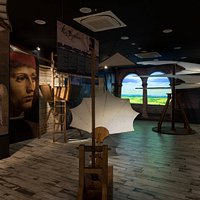 3 of the 50 Da Vinci's machines in the Museum.